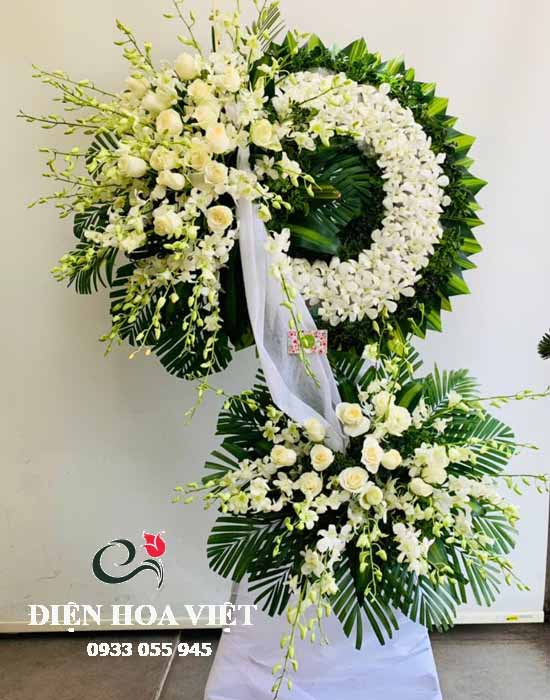 Kệ hoa chia buồn - Sự chia ly